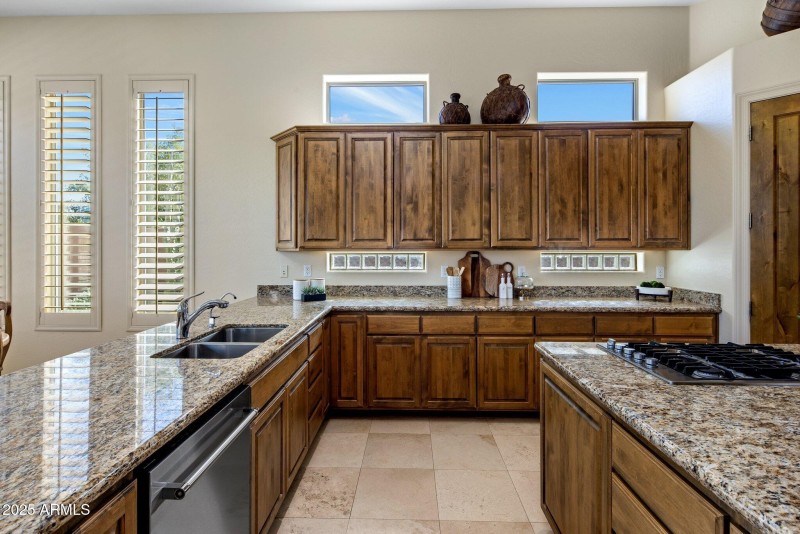 15-web-or-mls-D46A7510 copy