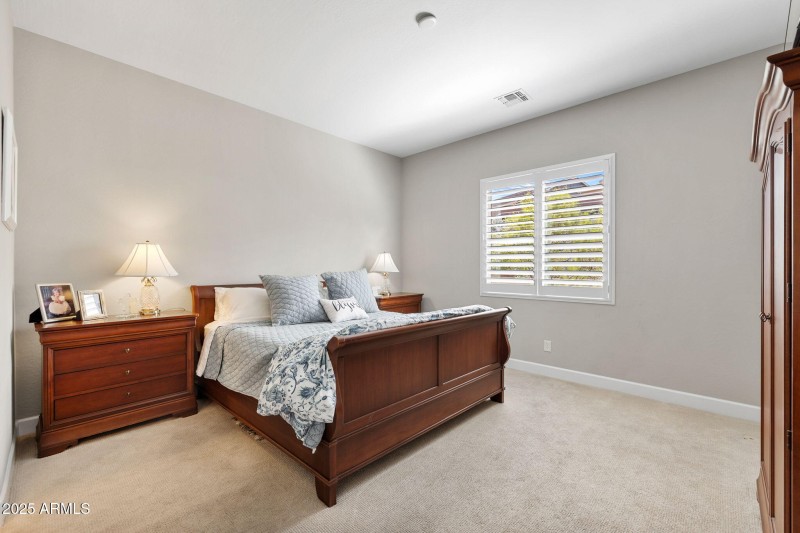 16-Primary Bedroom_1