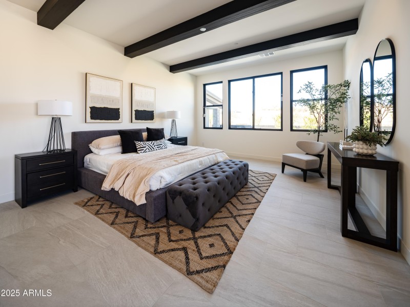 Primary Bedroom W Beam Details