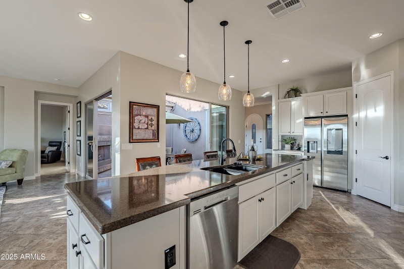 Fully Equipped Kitchen Amenities