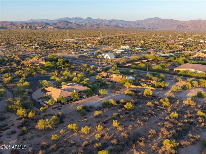 50-Lot ~ Mountain Views