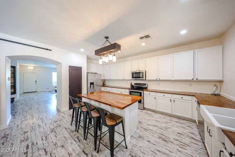 Spacious kitchen with island