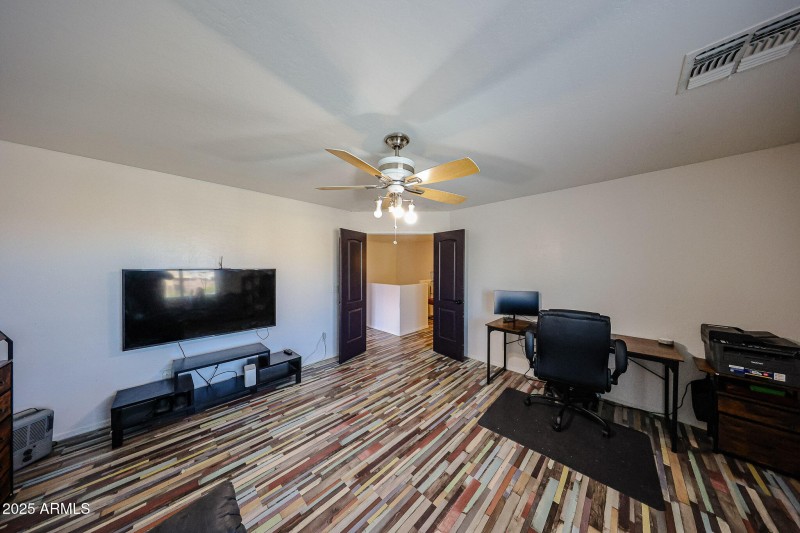 Loft with double-door entry