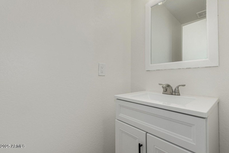 20250731230559192611000000-o