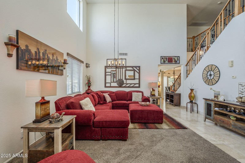 08-Formal living and dining areas