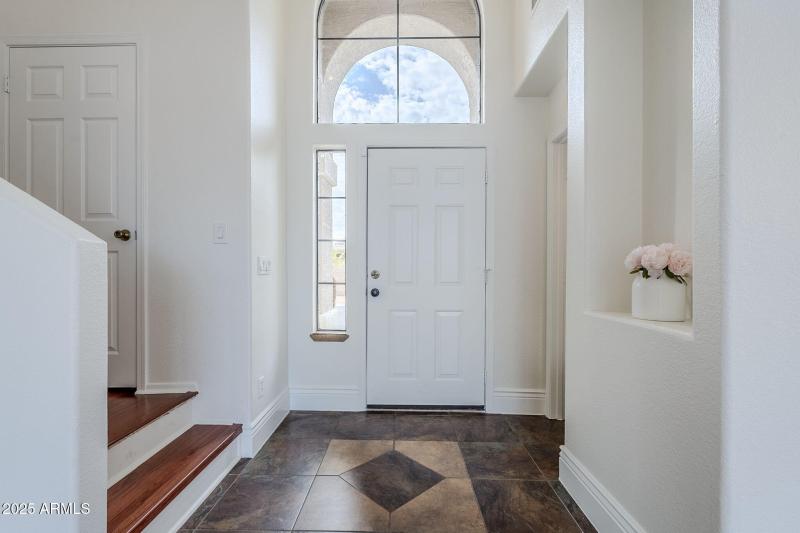 6-web-or-mls-Lindsay-6