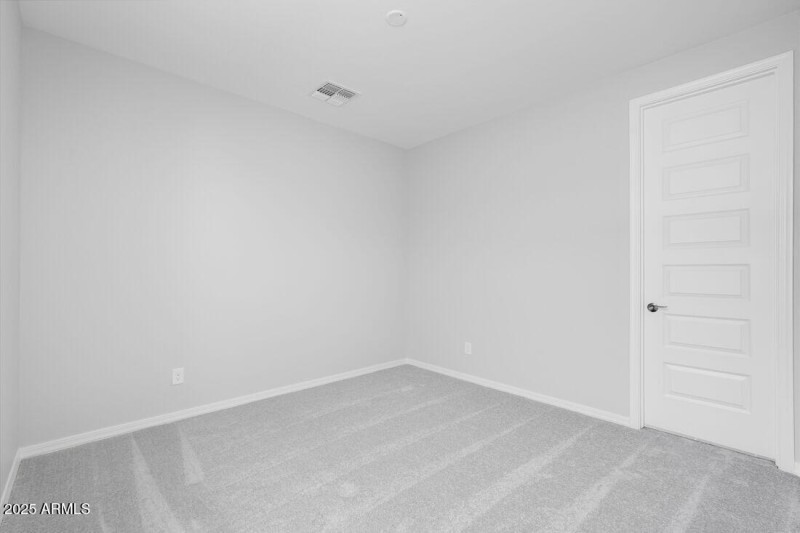 17118 W HACKAMORE Drive - Ready Now!