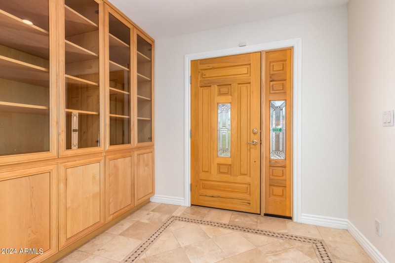 Foyer w/ Built in China Display