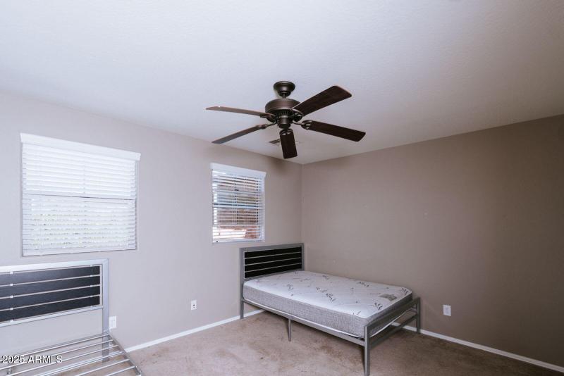 WhatsApp Image 2025-09-16 at 09.13.48