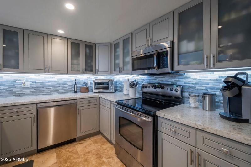 Completely Remodeled Kitchen!