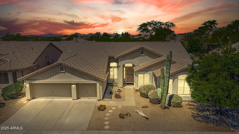 thumbnail_Drone Twilight-2