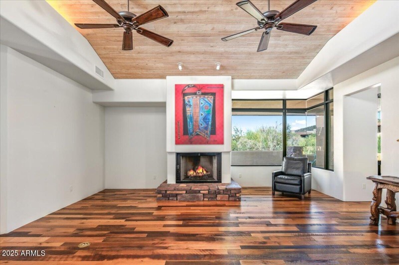 12-Living Area Details