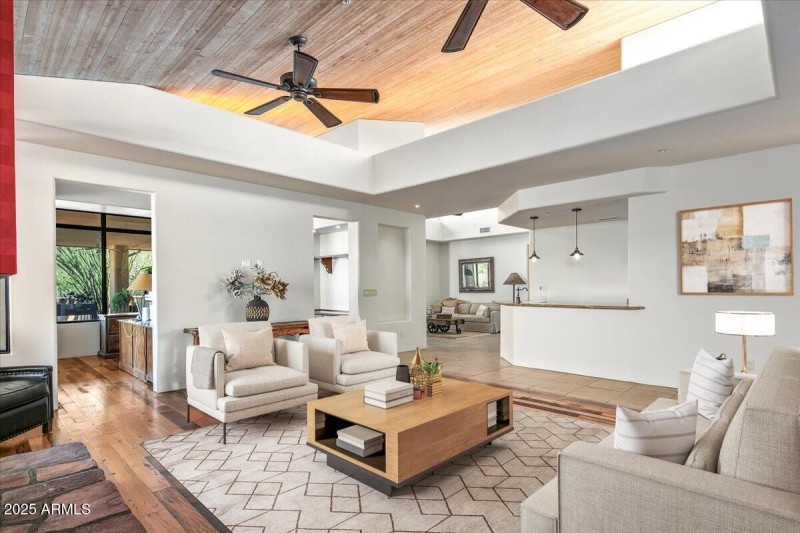 15-Living Room Details Staged