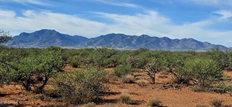 TBD 40 AC Ronald Reagan Parkway