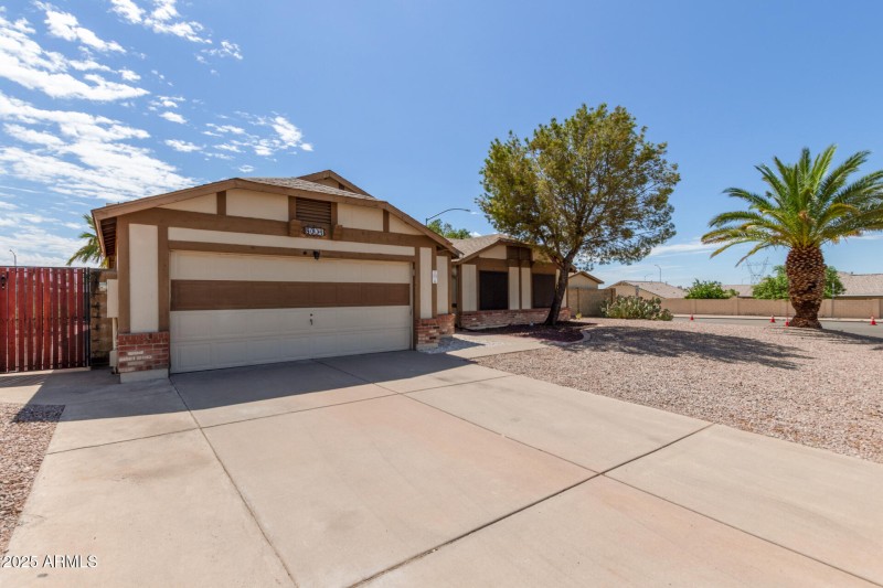 8001 E. Colby St, Mesa AZ 85207