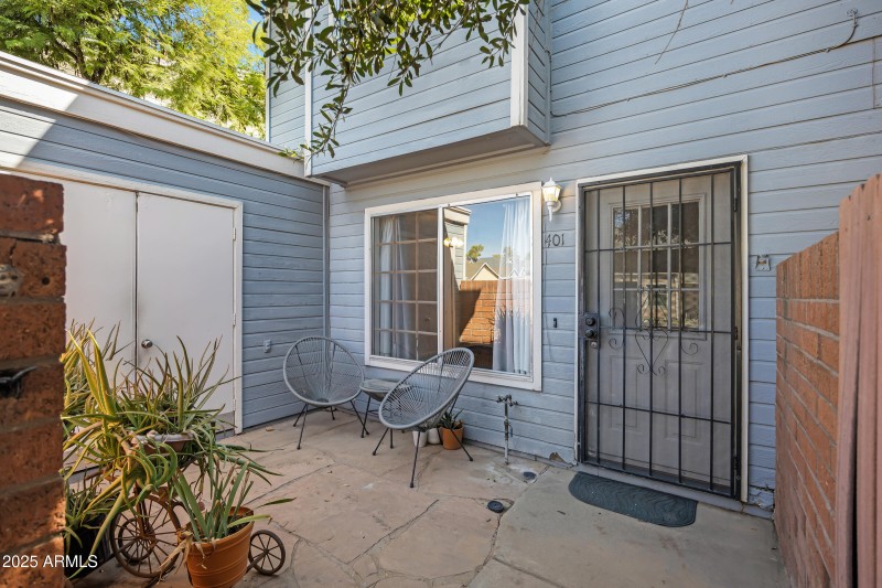 2301 E University Dr #401-4