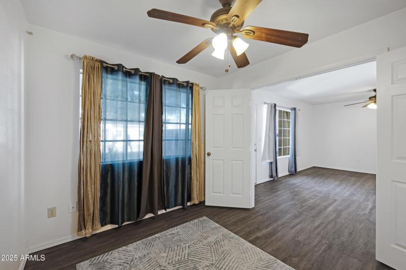 2301 E University Dr #401-13