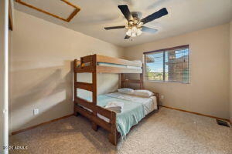 thumbnail-019958ae-59d2-72f3-9ed2-8bccfa