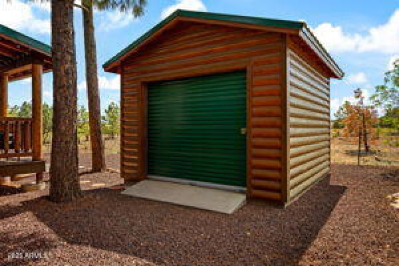 thumbnail-019958ae-5da6-7206-b6eb-cdf316