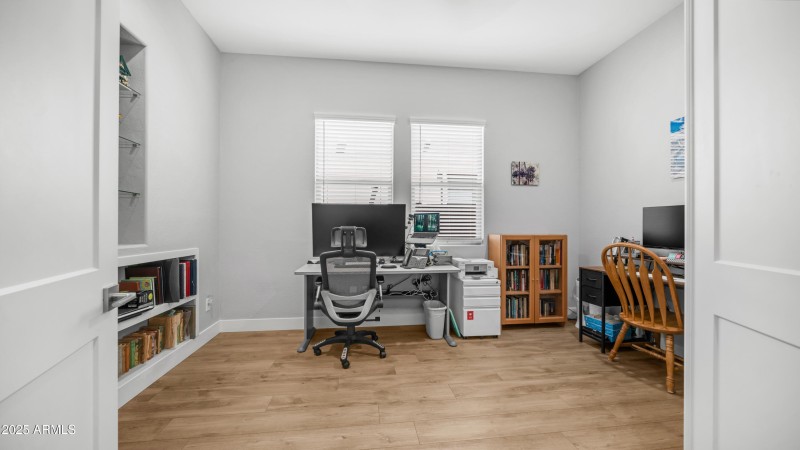 23080 E Carriage Way (6)