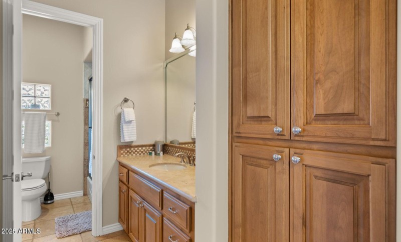 Jack and Jill Bedrooms6