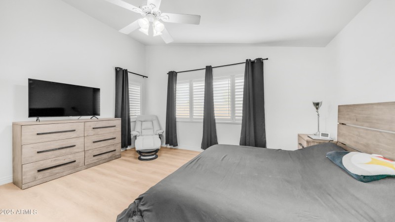 18229 N 89th Dr (10)