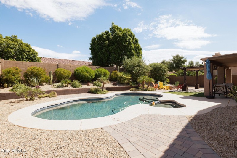 Sparkling Pool and Spa