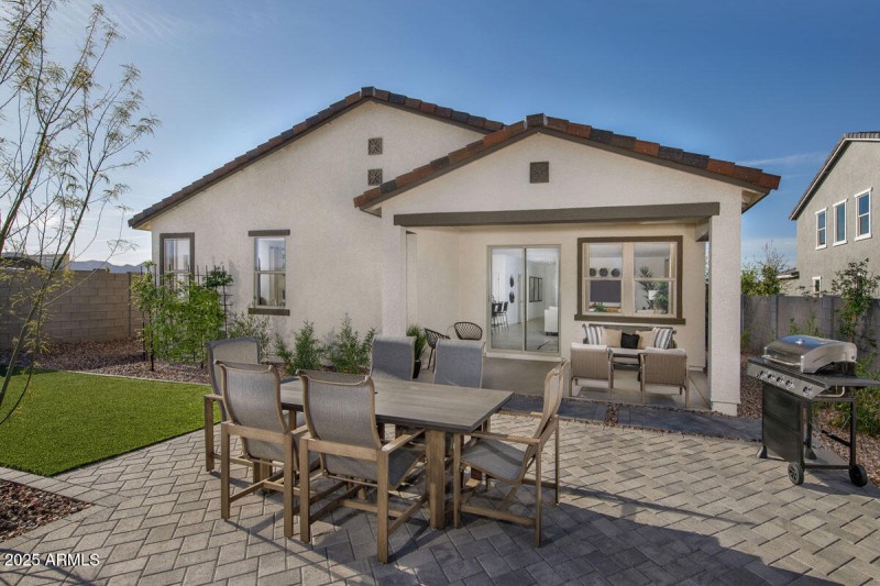 KBPHX_Cordillera_Plan2128-Patio_8731c-11