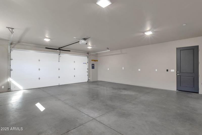083_Garage