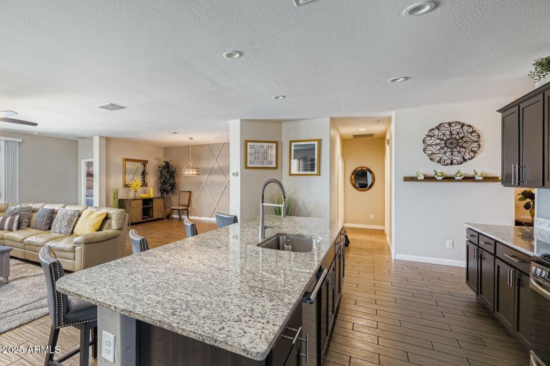 4108 N 304th Ln - Web Quality - 014 - 18