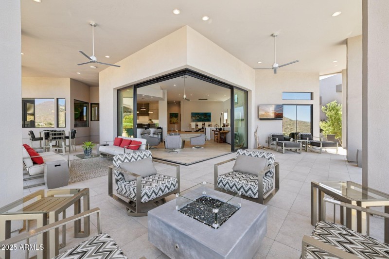 Outdoor Entertaining