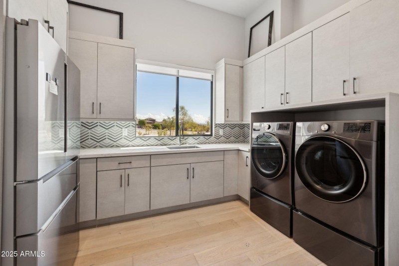 Utility Room - Laundry