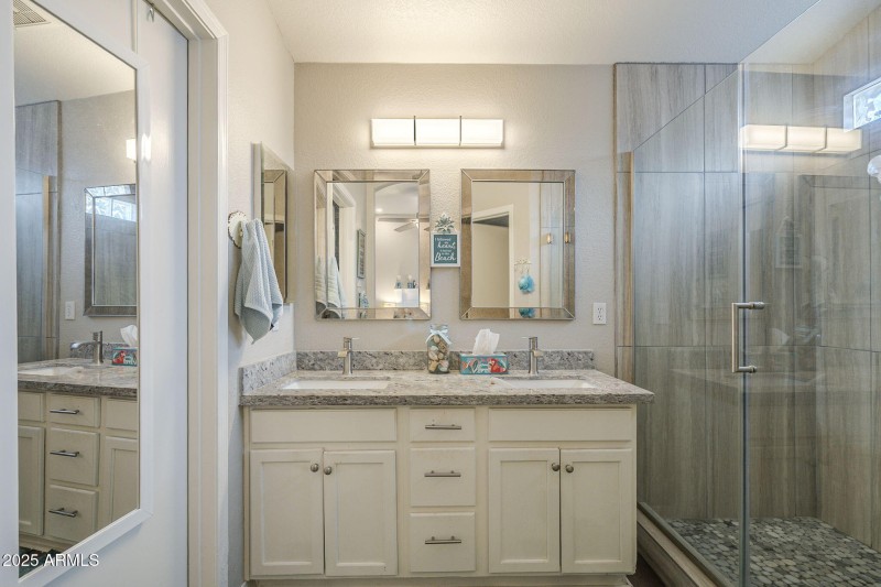 48-web-or-mls-Rising Sun-35