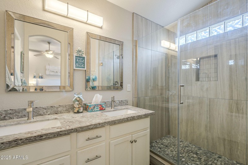 49-web-or-mls-Rising Sun-36