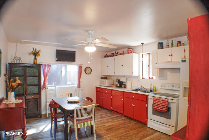 Powerline Lane-for sale