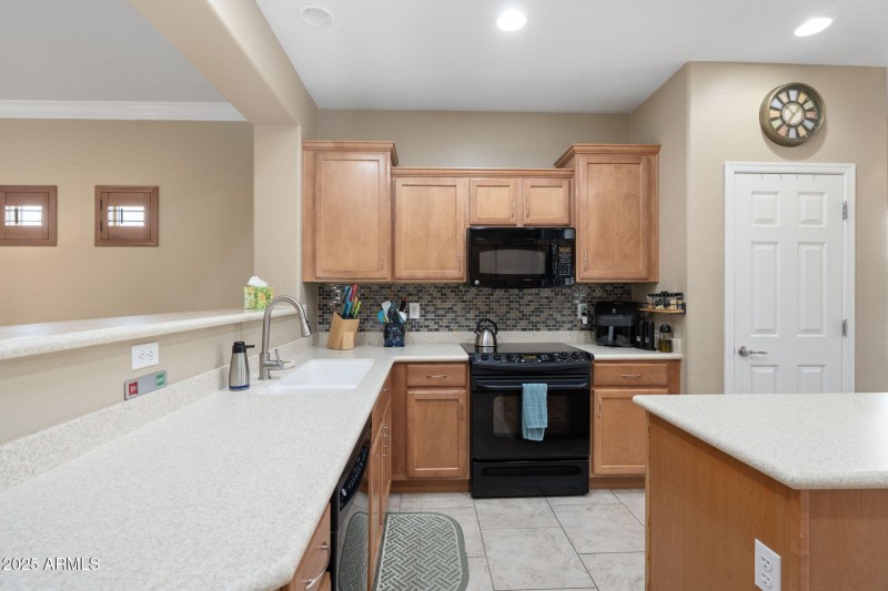 10-web-or-mls-DSC08652