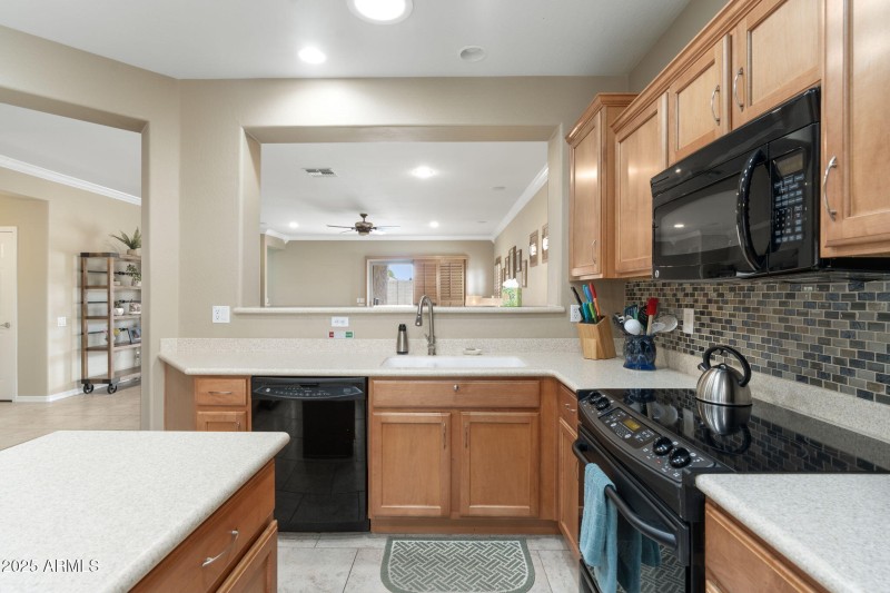 11-web-or-mls-DSC08658