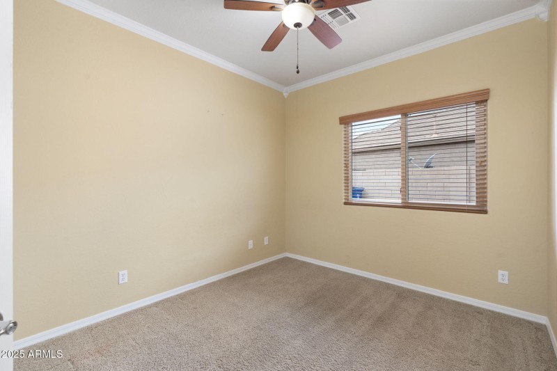 19-web-or-mls-DSC08688 copy