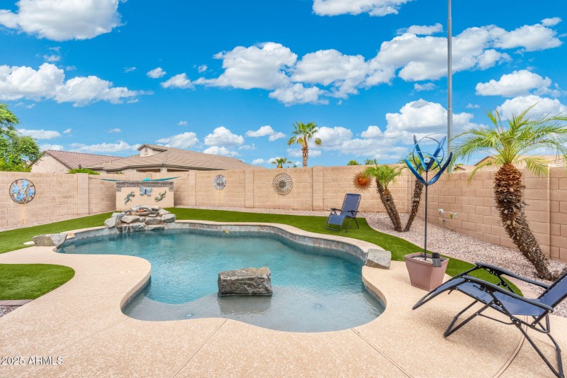 37-web-or-mls-DSC08757-HDR-Edit