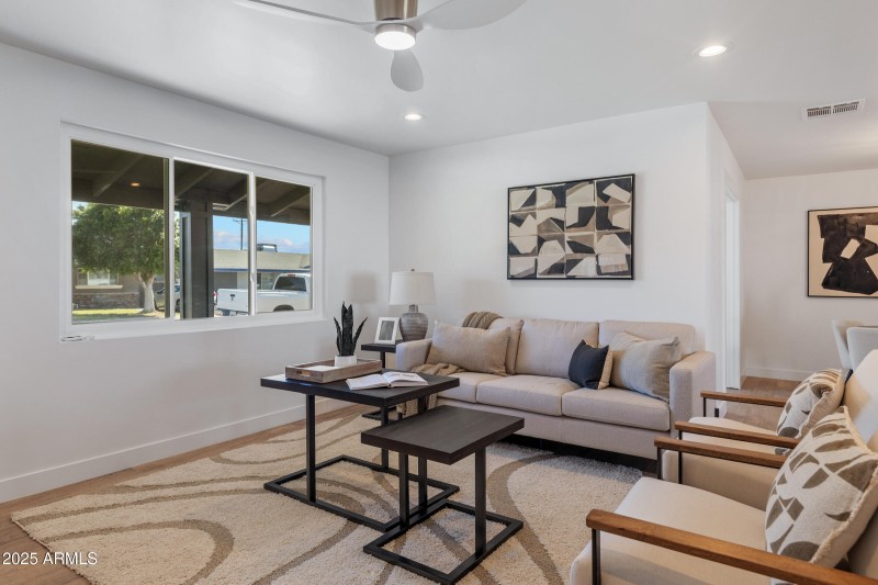 7820 E Loma Land Dr-7