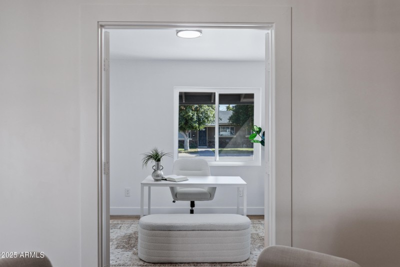 7820 E Loma Land Dr-10