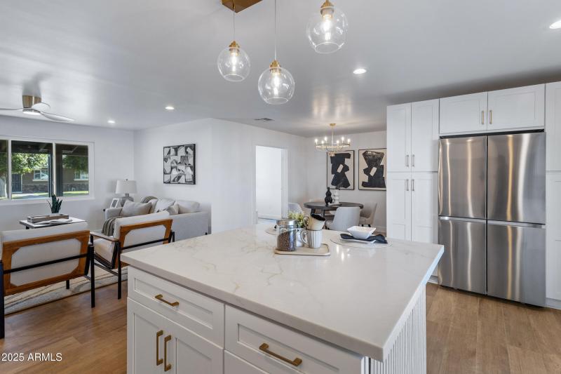 7820 E Loma Land Dr-15