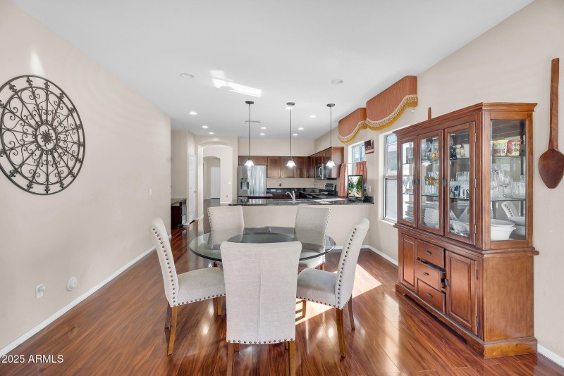 18-web-or-mls-East Sebring-18