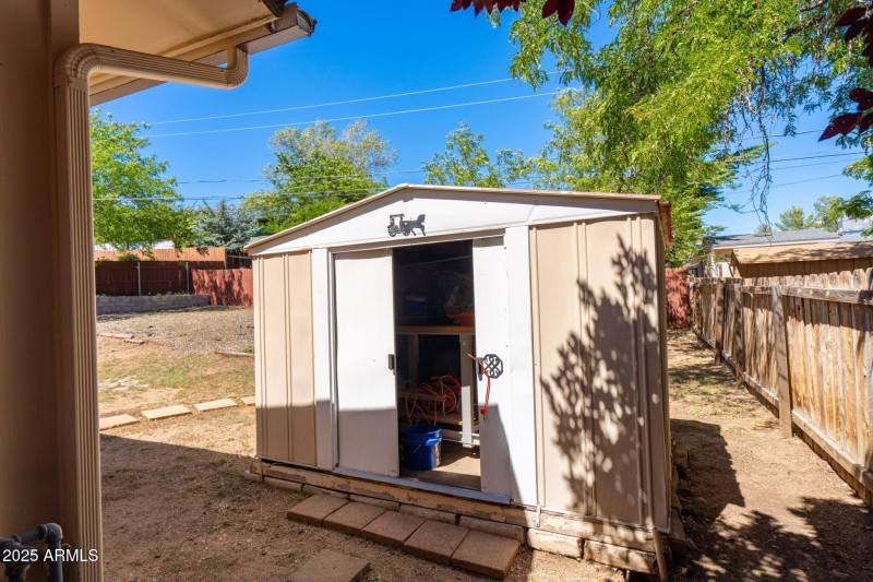 32-web-or-mls-436-roma-ave