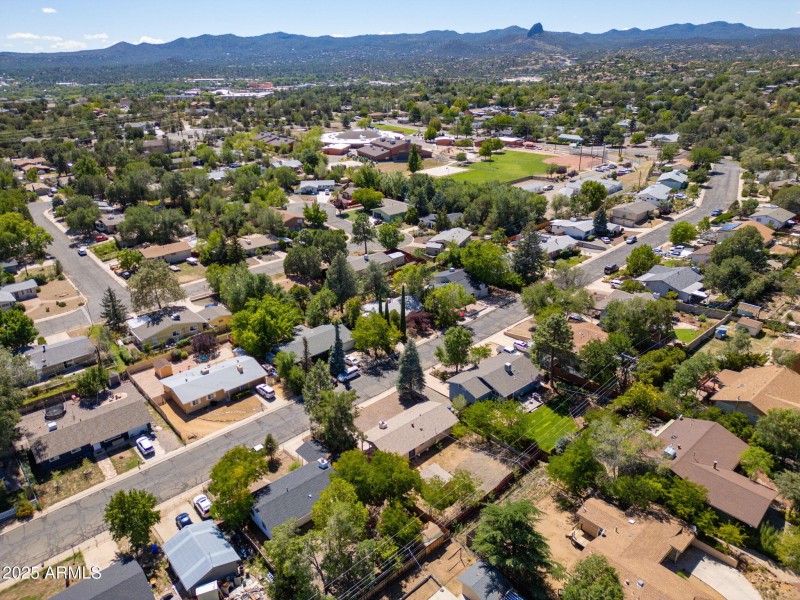 7-web-or-mls-436-roma-ave