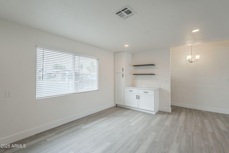 17-web-or-mls-Rose-17