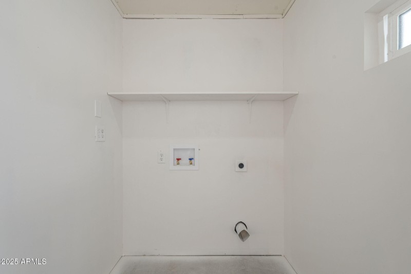 33-web-or-mls-Rose-33