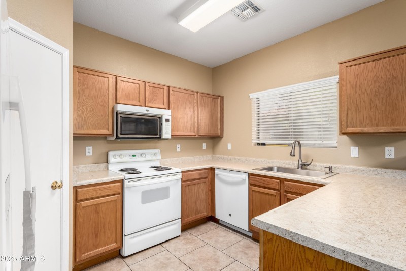 997bdbd6afba8adca81a6607a101f024