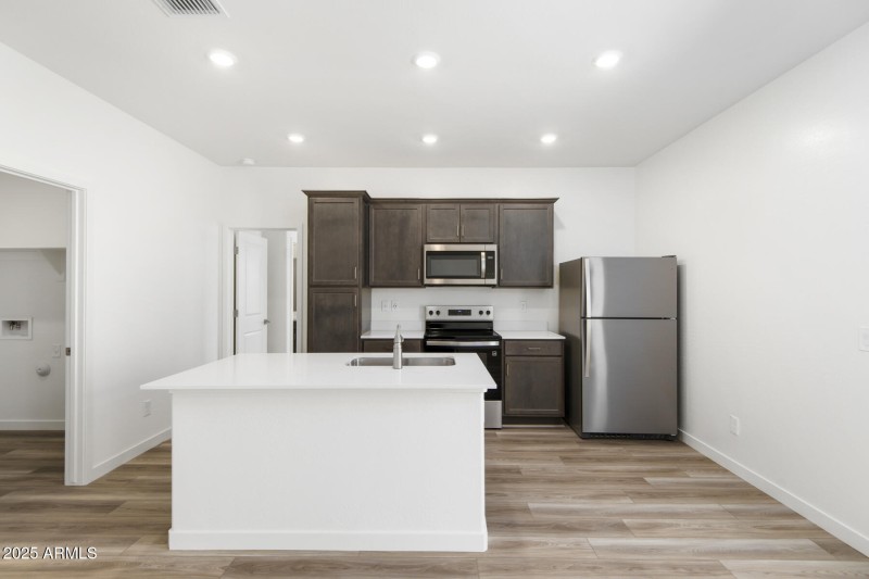 Southwest_Amado_L_013