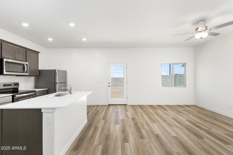 Southwest_Amado_L_018